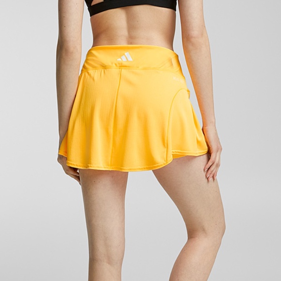 Adidas pure yellow breathable jersey skort NWT - Picture 2 of 10